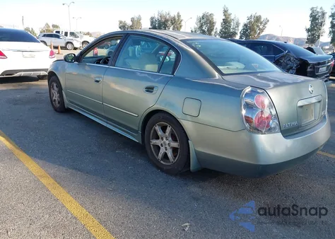 2005 Nissan Altima 2.5 S из США, поврежденный, VIN 1N4AL11D95N480588